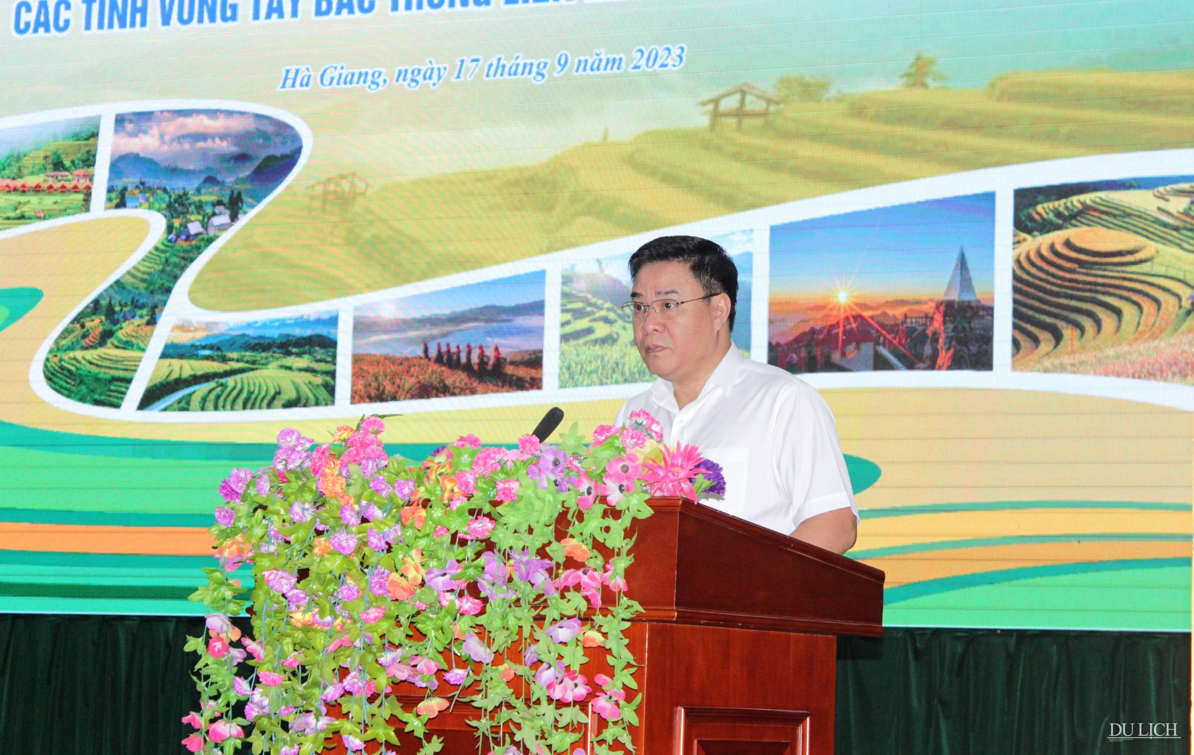 Phó Chủ tịch Thường trực UBND tỉnh Hà Giang Hoàng Gia Long phát biểu tại hội thảo